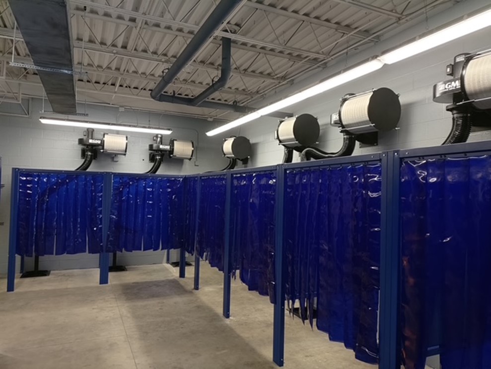 FUME EXTRACTION ARM - TELESCOPIC - Image 2